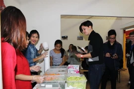 Sinh viên Việt tại Séc tổ chức lễ hội quảng bá ẩm thực Việt 