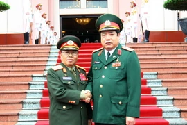 Bộ Quốc phòng hai nước Việt Nam-Lào tăng cường hợp tác