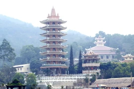 Khách du lịch đến An Giang dịp Quốc khánh tăng mạnh