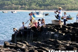 Nhiều tour du lịch trong nước hấp dẫn du khách dịp hè 