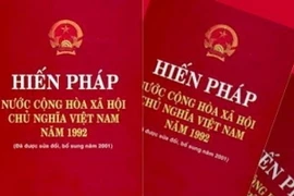 Giới thiệu ấn phẩm về Hiến pháp Việt Nam cho đổi mới đất nước