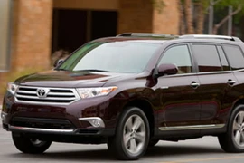 Xuất xe Highlander SUV tới Australia, New Zealand 