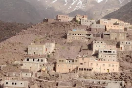 Giải mã bí ẩn nguồn gốc đống đá cuội khổng lồ ở Maroc