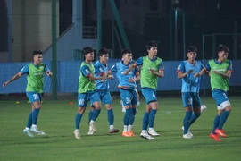 [Photo] Tuyển Việt Nam hội quân, sẵn sàng đối đầu Trung Quốc, Hàn Quốc