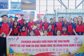 [Photo] Đoàn Thể thao Việt Nam lên đường tham dự Asian Para Games 2023