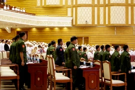 Các đại biểu tham dự phiên họp thường kỳ lần thứ 12 của Hạ viện Myanmar tại Nay Pyi Taw ngày 18/8. (Nguồn: THX/TTXVN)