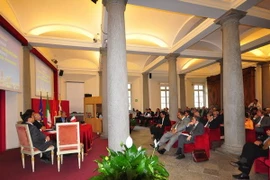 Quang cảnh buổi hội thảo xúc tiến thương mại và đầu tư vào Thành phố Hồ Chí Minh tổ chức tại thành phố Torino, Italy. (Ảnh: Đức Hòa/Vietnam+)