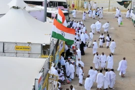 Các tín đồ Hồi giáo có mặt tại thung lũng Mina, gần thánh địa Mecca. (Nguồn: THX/TTXVN)