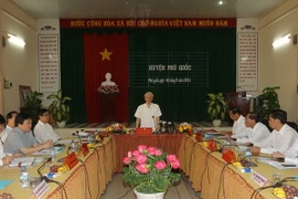 Tổng Bí thư Nguyễn Phú Trọng làm việc tại huyện đảo Phú Quốc