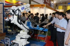 Khai mạc ba triển lãm lớn về công nghiệp hỗ trợ tại Hà Nội