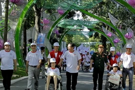 Ấm áp chương trình “Chung tay xoa dịu nỗi đau da cam” năm 2014