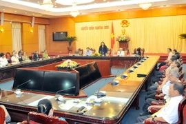 Phó Chủ tịch Quốc hội tiếp đoàn Hội tù yêu nước tỉnh Quảng Ngãi