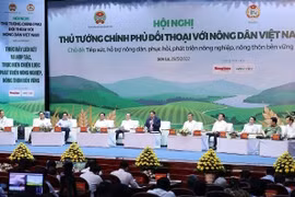 Thủ tướng Chính phủ Phạm Minh Chính đối thoại với nông dân Việt Nam năm 2022. (Ảnh: Dương Giang: TTXVN)