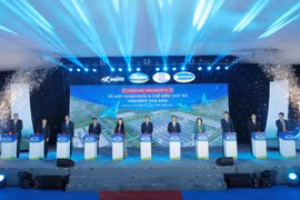 Khởi công Tổ hợp chăn nuôi và chế biến thịt bò Vinabeef Tam Đảo. (Ảnh: PV/Vietnam+)