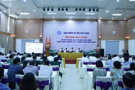 Hội nghị trực tuyến sơ kết công tác 6 tháng đầu năm và triển khai nhiệm vụ 6 tháng cuối năm 2023 của Bảo hiểm xã hội. (Ảnh: PV/Vietnam+)
