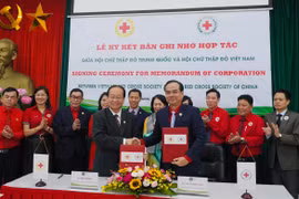 Hội Chữ thập Đỏ Việt Nam và Trung Quốc đã ký kết Biên bản ghi nhớ hợp tác giai đoạn 2023-2028. (Ảnh: Hội chữ thập đỏ Việt Nam)