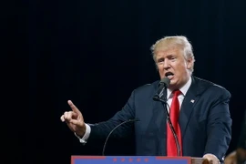 Ông Donald Trump phát biểu trong một chiến dịch vận động tranh cử ở Phoenix, Arizona ngày 18/6. (Nguồn: AFP/TTXVN)