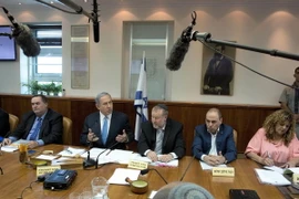 Thủ tướng Israel Benjamin Netanyahu trong cuộc họp nội các tại Jerusalem ngày 31/5. (Nguồn: AFP/TTXVN)