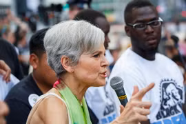 Ứng viên tranh cử Tổng thống của đảng Xanh Jill Stein tại cuộc vận động bầu cử ở Philadelphia, Pennsylvania ngày 27/7. (Nguồn: AFP/TTXVN)