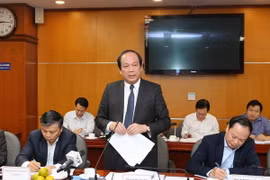 Ông Mai Tiến Dũng, Ủy viên Trung ương Đảng, Bộ trưởng, Chủ nhiệm Văn phòng Chính phủ, Tổ trưởng Tổ công tác của Thủ tướng Chính phủ phát biểu. (Ảnh: Doãn Tấn/TTXVN)