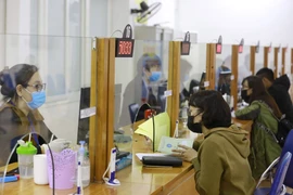 Số lượng lao động mất việc đăng ký hồ sơ hưởng trợ cấp thất nghiệp đang gia tăng. (Ảnh: Anh Tuấn/TTXVN)