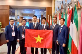 Với hai huy chương Vàng, một huy chương Bạc và một huy chương Đồng, đoàn Việt Nam lọt tốp 4 quốc gia và vùng lãnh thổ có thành tích xuất sắc nhất. (Ảnh: PV/Vietnam+)