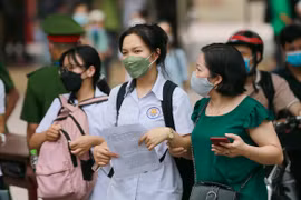 Thí sinh dự thi Tốt nghiệp Trung học phổ thông. (Ảnh: TTXVN).