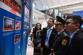 Triển lãm đã tái hiện hành trình phát triển của Hội Liên hiệp thanh niên Việt Nam. (Ảnh: PV/Vietnam+)