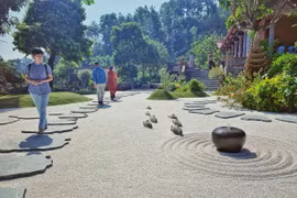 [Photo] Lạc bước vào chốn bồng lai tiên cảnh ở Địa Tạng Phi Lai tự 