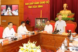Tổng Bí thư Nguyễn Phú Trọng phát biểu tại buổi làm việc với Ban Thường vụ Tỉnh ủy và cán bộ chủ chốt tỉnh Hòa Bình. (Ảnh: Trí Dũng/TTXVN)