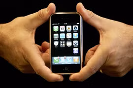 Chiếc iPhone đầu tiên. (Nguồn: Getty Images)