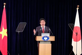 Thủ tướng Abe: Nhật sẽ cung cấp cho Việt Nam các tàu tuần tra mới