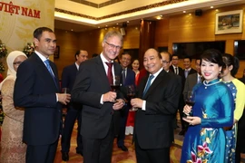 [Photo] Thủ tướng chủ trì tiệc chiêu đãi kỷ niệm 72 năm Quốc khánh