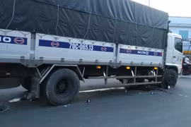 Hiện trường vụ tai nạn giao thông. (Ảnh: Thanh Tân/Vietnam+)