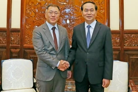 Chủ tịch nước Trần Đại Quang tiếp ông Chung Eui-sun, Phó Chủ tịch Tập đoàn Hyundai Motor đang thăm và làm việc tại Việt Nam. (Ảnh: Nhan Sáng/TTXVN)