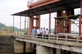 Công trình thủy lợi hồ Núi Cốc, thành phố Thái Nguyên. (Ảnh: Thu Hằng/TTXVN)