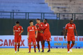 Hòa Becamex Bình Dương, Hải Phòng tan vỡ tham vọng chiếm ngôi đầu