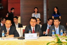 Đoàn đại biểu Việt Nam tham dự hội nghị. (Ảnh: Nguyễn Khang/TTXVN)