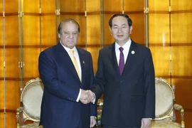 Chủ tịch nước Trần Đại Quang có cuộc gặp với Thủ tướng Pakistan Nawar Sharif. (Ảnh: Nhan Sáng/TTXVN)