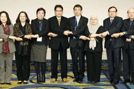 Quan chức các nước thành viên RCEP tại vòng đàm phán mới ở Kobe, Nhật Bản, ngày 27/2. (Nguồn: Kyodo)