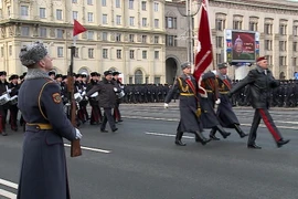 Diễu binh kỷ niệm 100 năm Ngày thành lập lực lượng cảnh sát Belarus. (Ảnh: Quang Vinh/Vietnam+)