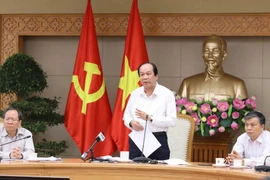 Bộ trưởng, Chủ nhiệm Văn phòng Chính phủ, Tổ trường Tổ công tác của Thủ tướng phát biểu kết luận buổi làm việc. (Ảnh: Phương Hoa/TTXVN)