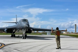 Máy bay B-1B Lancer của Không quân Mỹ được triển khai tại căn cứ không quân Andersen, Guam ngày 8/8. (Nguồn: EPA/TTXVN)