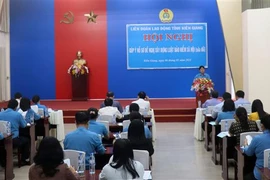 Liên đoàn Lao động tỉnh Kiên Giang tổ chức lấy ý kiến góp ý hồ sơ đề nghị xây dựng Luật Bảo hiểm xã hội (sửa đổi). (Ảnh minh họa: Lê Huy Hải/TTXVN)