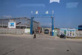 Một dự án đầu tư tại Khu công nghiệp Phú Mỹ 3, thị xã Phú Mỹ, Bà Rịa-Vũng Tàu đang trong quá trình hoàn thiện và chuẩn bị đưa vào hoạt động. (Ảnh: Hoàng Nhị/TTXVN)