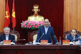 Chủ tịch nước Nguyễn Xuân Phúc phát biểu tại buổi làm việc với Ban Thường vụ Tỉnh ủy Lạng Sơn. (Ảnh: Thống Nhất/TTXVN)