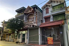 Một khu vực bị phong tỏa tại Hải Dương vào tháng 5. (Ảnh minh họa: TTXVN phát)