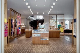 Thương hiệu Hermès của Pháp không gia hạn hợp đồng thuê cửa hàng tại Trung tâm thương mại hạng sang GUM ở trung tâm Moskva. (Nguồn: interior.ru)