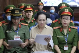 Bị cáo Trương Mỹ Lan tại phiên tòa ngày 4/4. (Ảnh: Thanh Vũ/TTXVN)