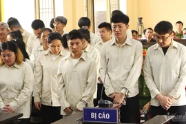 Các bị cáo tại phiên tòa sơ thẩm. (Nguồn: Báo Quảng Nam)